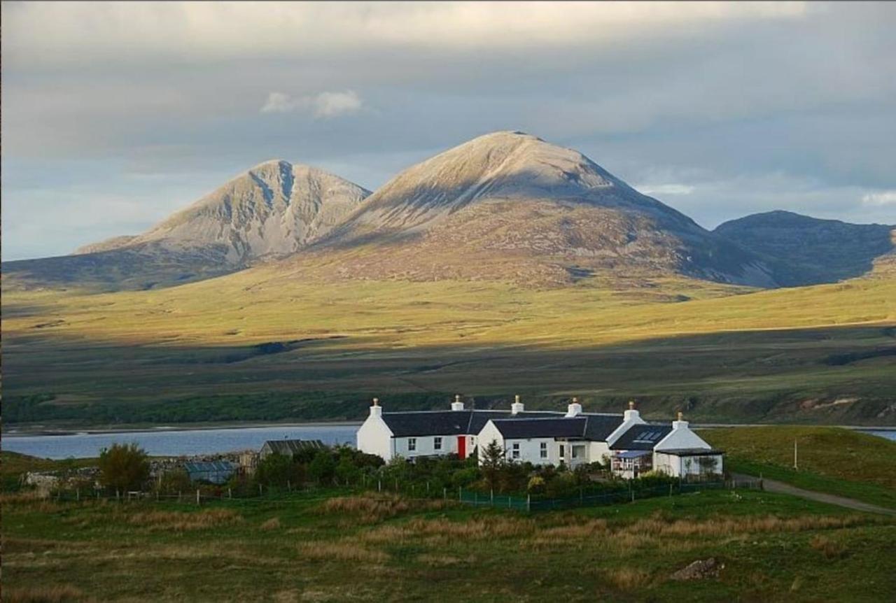 Quaint And Quirky Former Crofters Cottage In Port Ellen Exterior photo